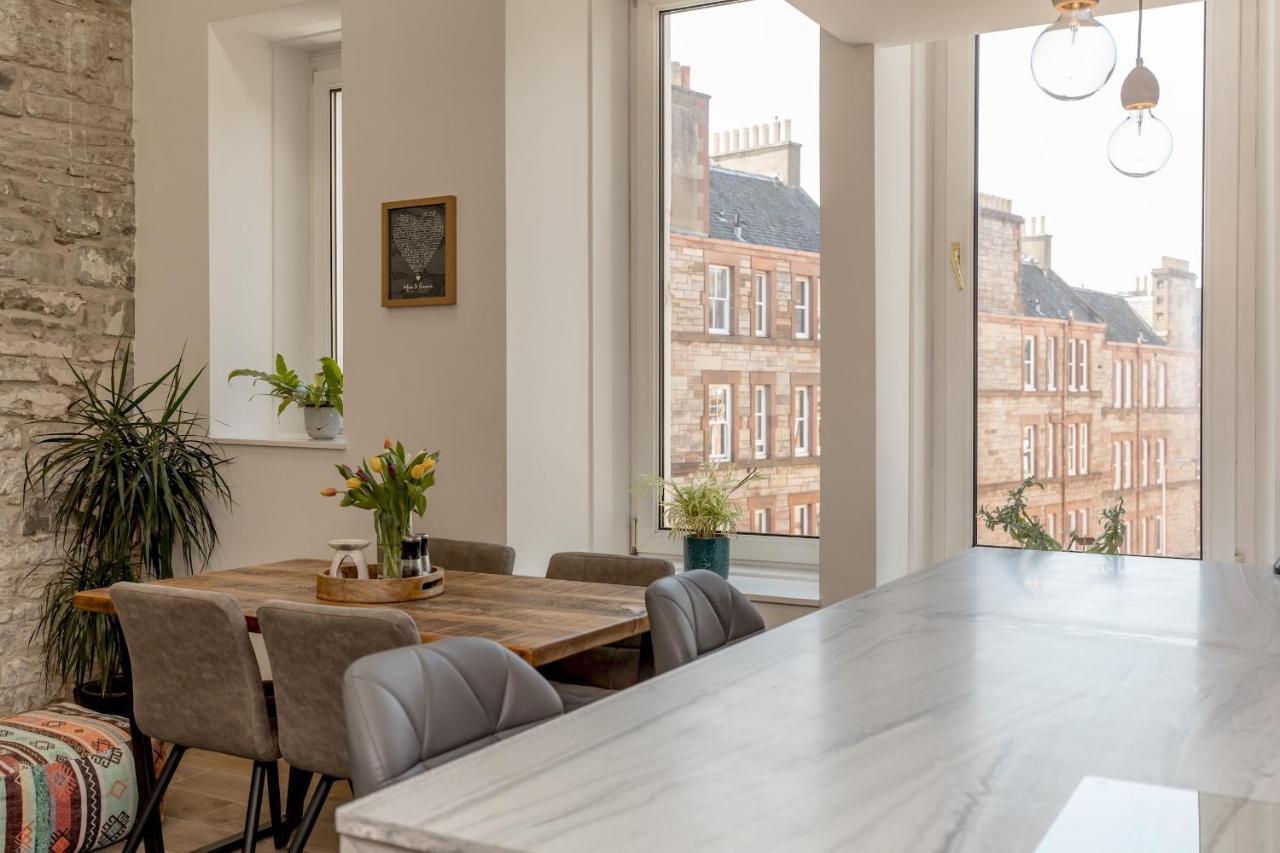 Pass The Keys Stunning 3 Bed Loft Style Apt With Free Parking EDI Eksteriør billede