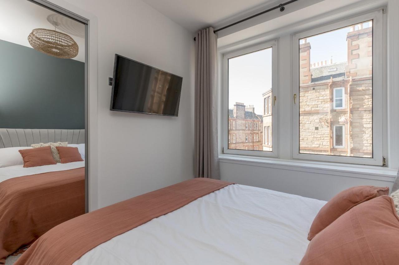 Pass The Keys Stunning 3 Bed Loft Style Apt With Free Parking EDI Eksteriør billede