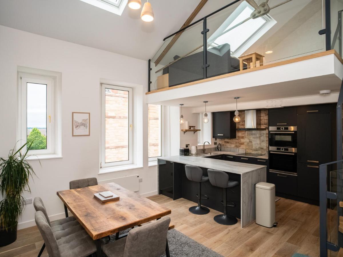 Pass The Keys Stunning 3 Bed Loft Style Apt With Free Parking EDI Eksteriør billede