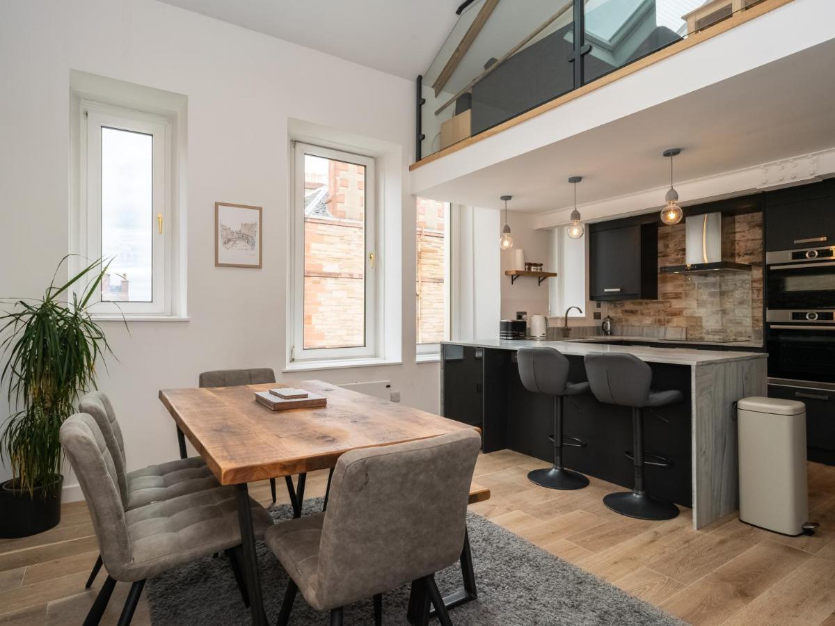 Pass The Keys Stunning 3 Bed Loft Style Apt With Free Parking EDI Eksteriør billede