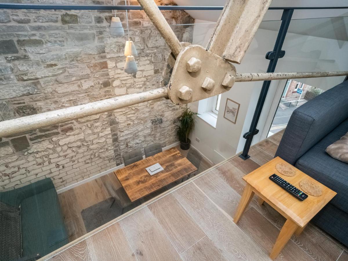 Pass The Keys Stunning 3 Bed Loft Style Apt With Free Parking EDI Eksteriør billede